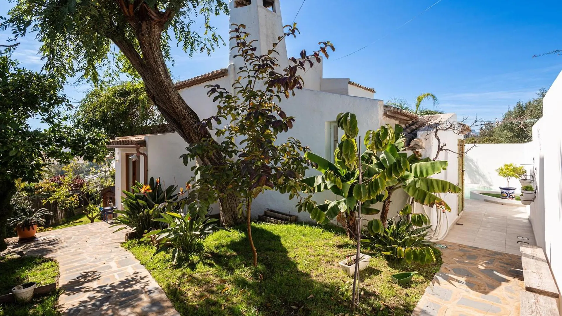 Casa Orquidea Villa Bahia de Casares