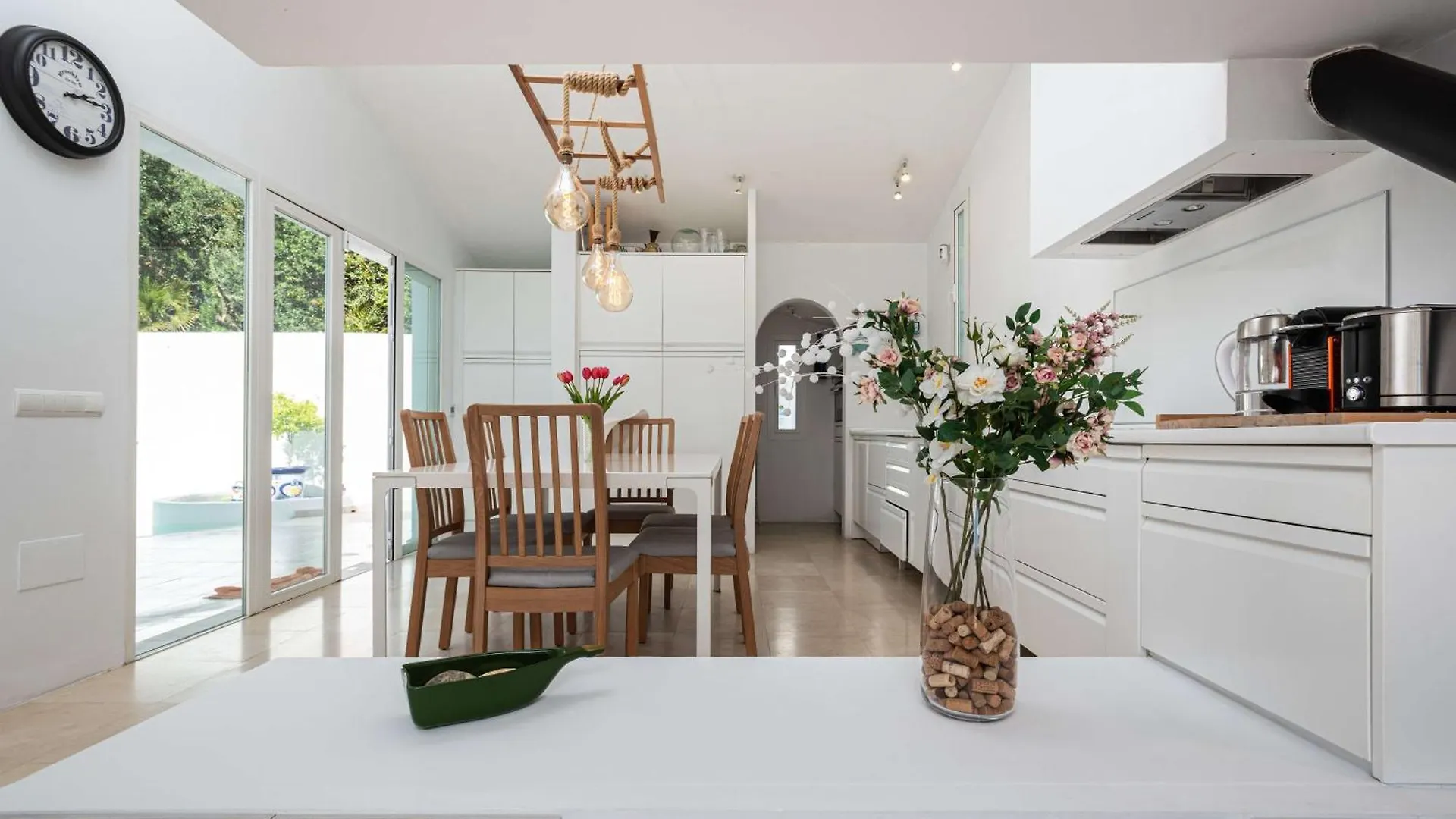 Villa Casa Orquidea Bahia de Casares 0*,