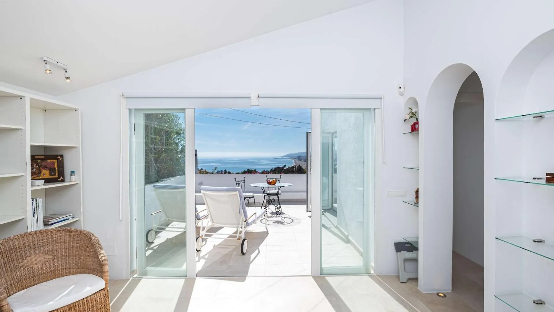 Villa Casa Orquidea Bahia de Casares